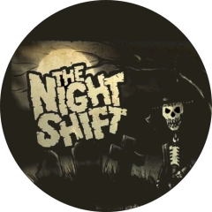 Nightshift, The Nightshift Motiv 1 Anstecker mit Sicherheitsnadel Ø 25mm