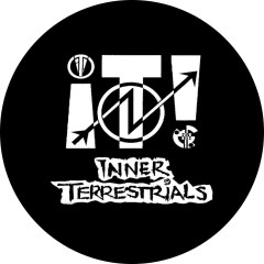 Inner Terrestrials Motiv 1 Anstecker mit Sicherheitsnadel Ø 25mm