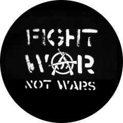 Crass Motiv X Fight War Not Wars Anstecker mit Sicherheitsnadel Ø 25 mm